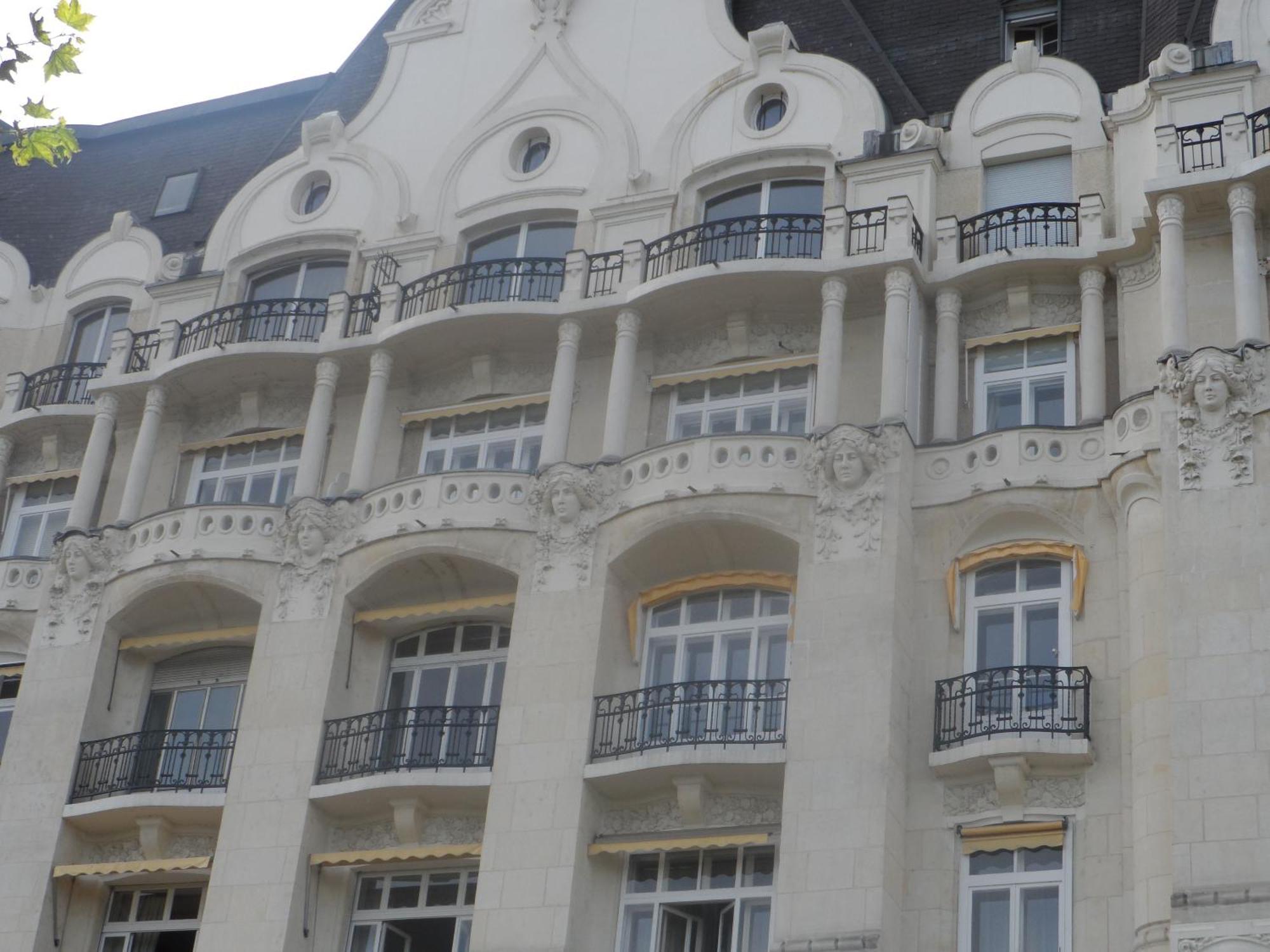 Cheap Booking Rooms L’Hospitalet de Llobregat Exterior foto